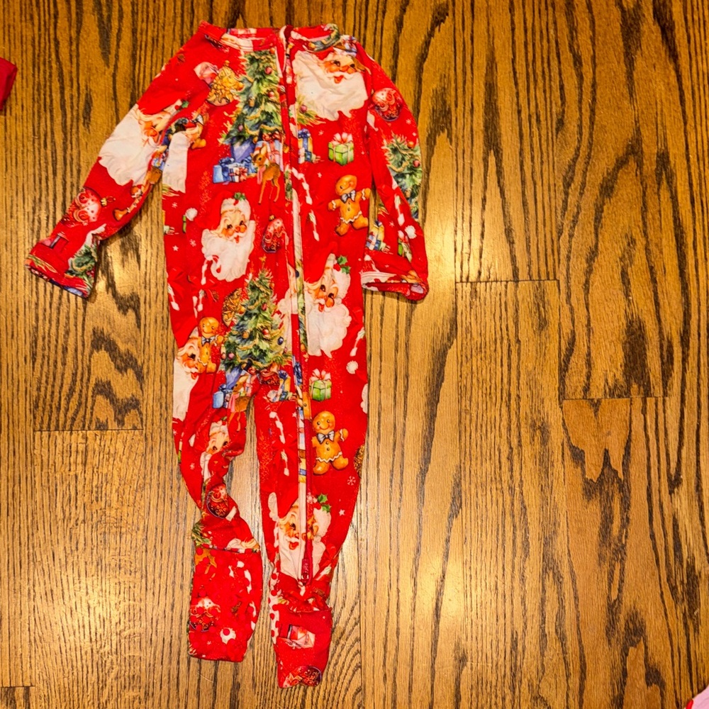 Bums & Roses Bamboo Christmas Santa Pajama- “in the Nick of time” pattern
